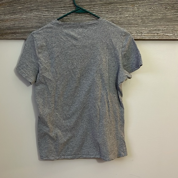 Mom Boss - gray t-shirt- large - Picture 4 of 7